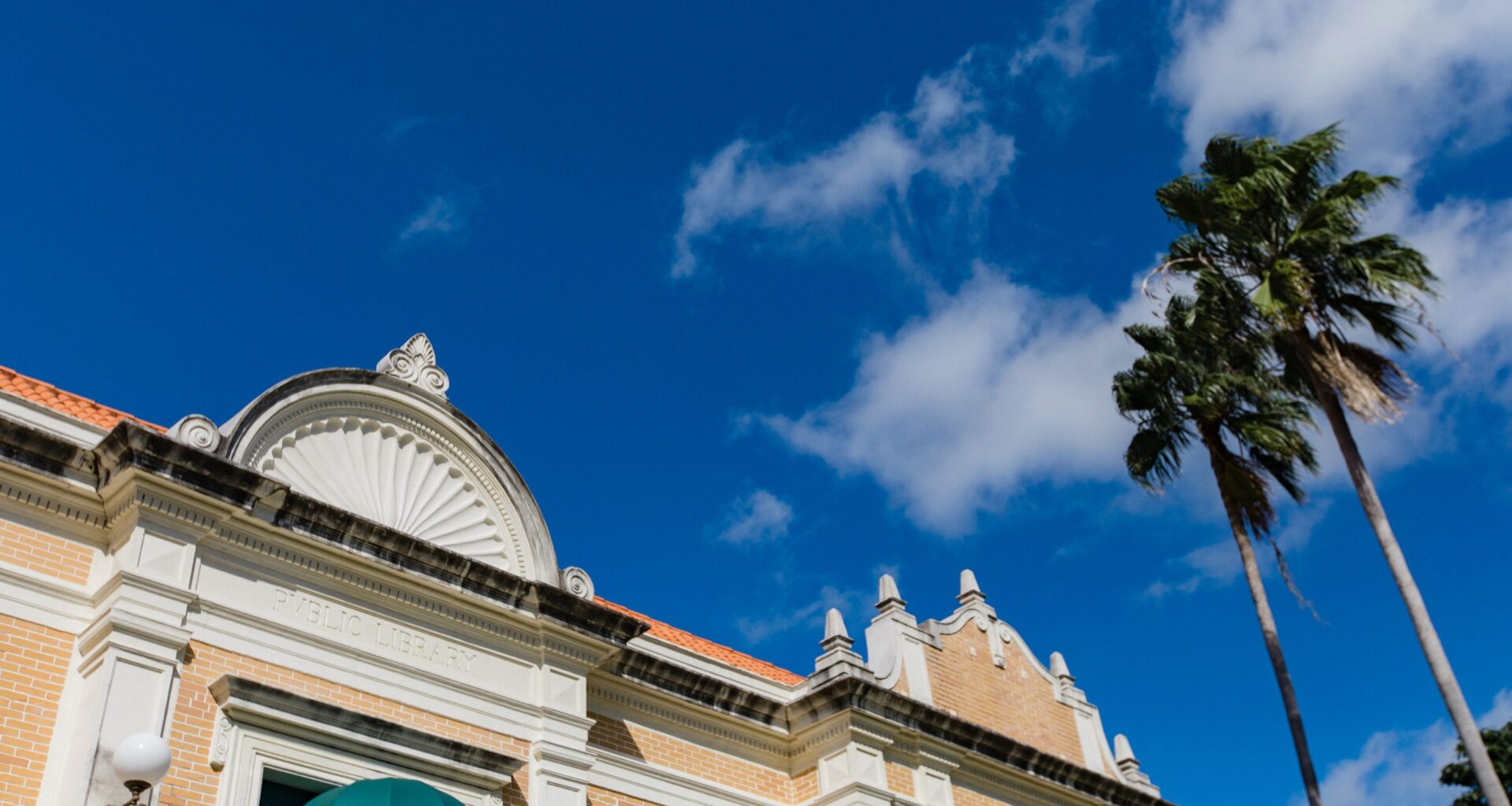 St. Pete 'Restoration & Design Expo' includes free guided tours of the Mirror Lake neighborhood
