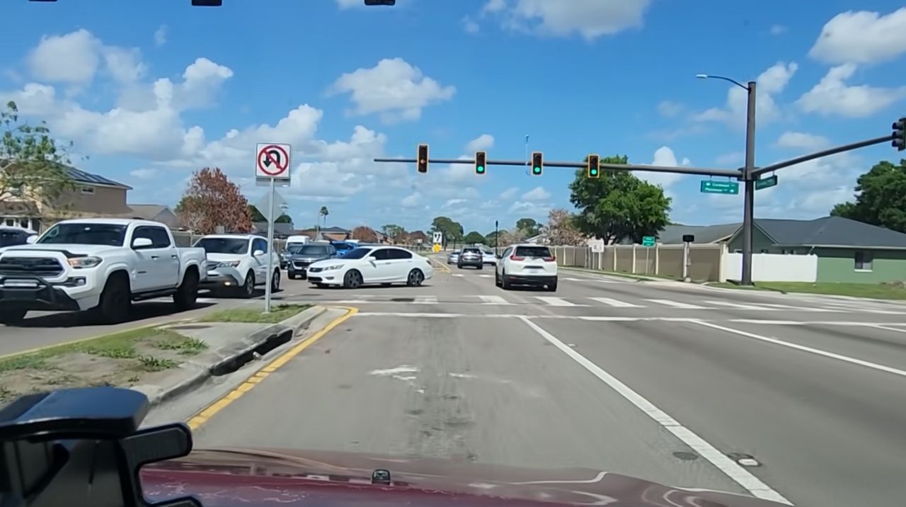 County to make change to signal on Osceola Parkway