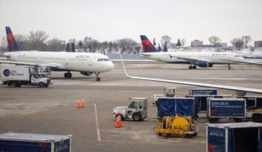Delta Air Lines Employee Dies in Tug Vehicle Accident at Orlando Airport