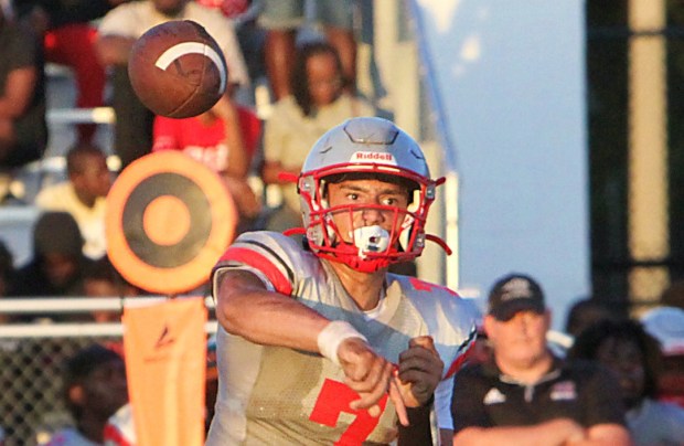 New quarterback Remy Jarman had a nice debut for Lake Mary on Wednesday night, helping the Rams to a 24-24 tie with Jones. (Chris Hays/Orlando Sentinel)