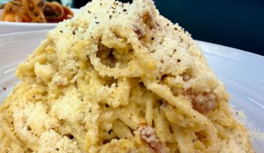 Popo's Local Bistro's modern Italian version of spaghetti carbonara. (Spectrum News/Allison Walker)