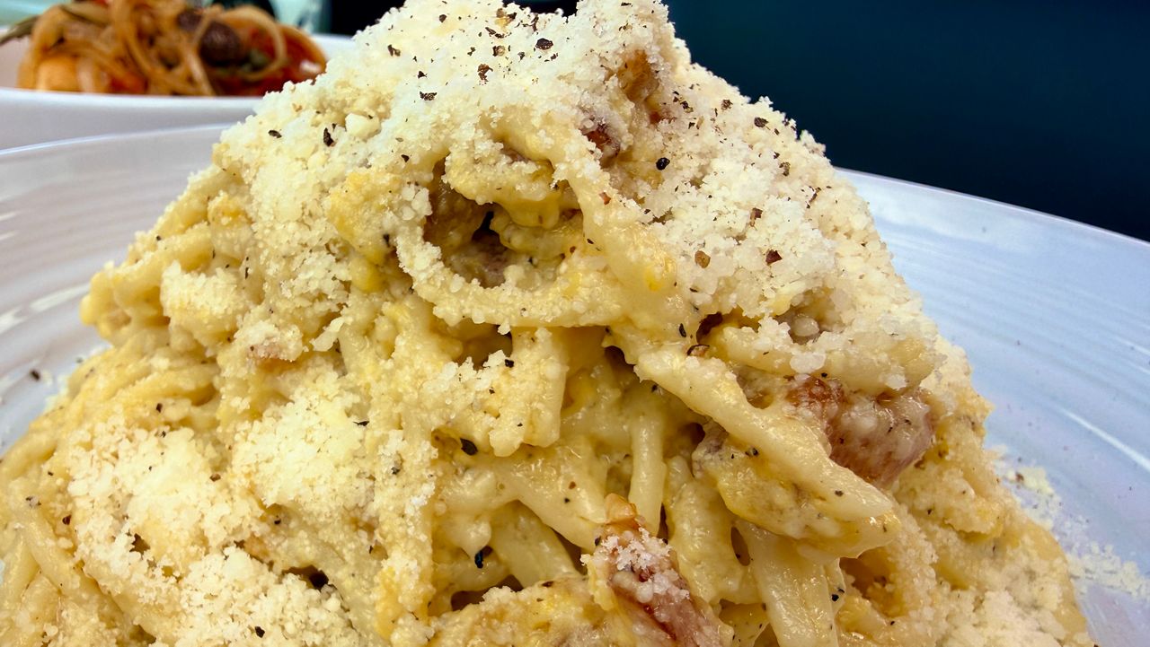 Popo's Local Bistro's modern Italian version of spaghetti carbonara. (Spectrum News/Allison Walker)