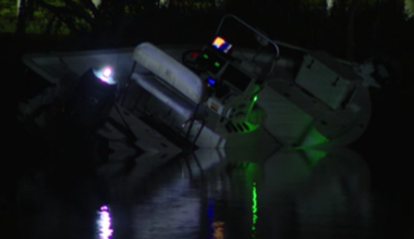 Boating accident on the Hillsborough River injures three; FWC