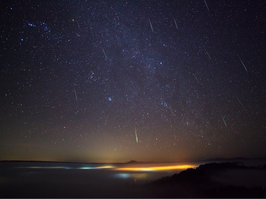 30 Meteors An Hour Possible As Eta Aquariids Peak Over FL Skies