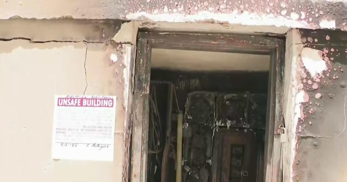Miami apartment residents still affected by electrical fire at the start of month: "We are living without power"