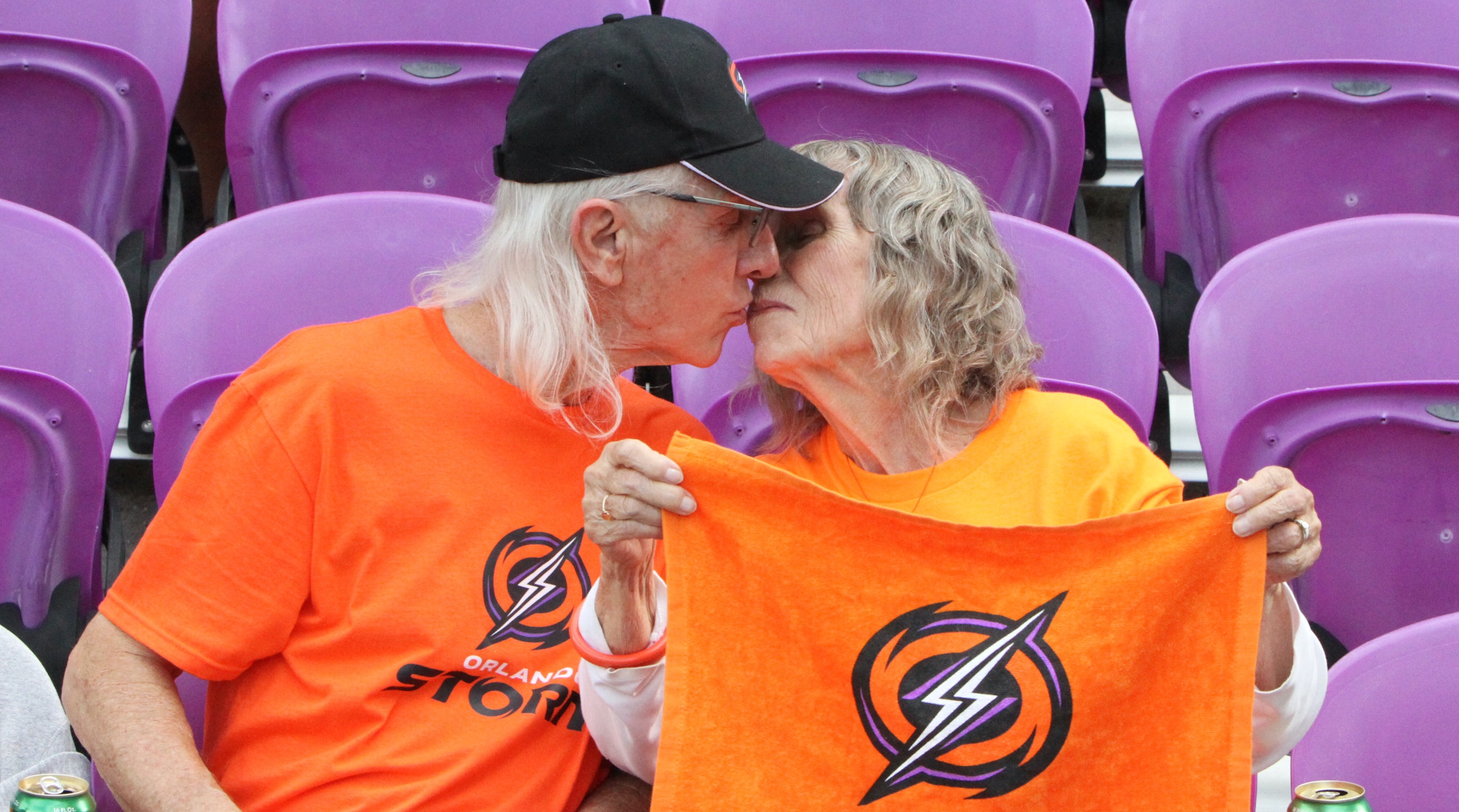 Orlando Storm fans share a momentduring the Birmingham Stallions at...