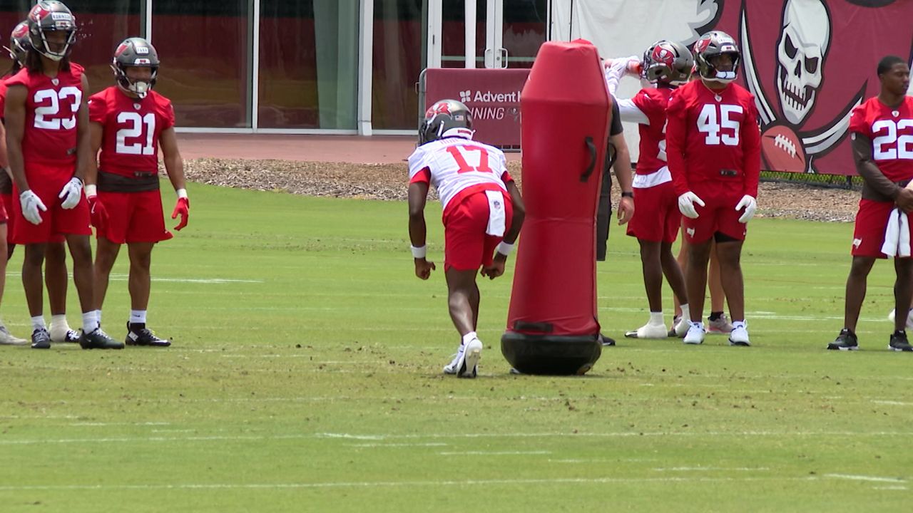 Tampa Bay Buccaneers rookie Ted Hurst gets ready for a drill at rookie minicamp. (Michael Epps - Spectrum Sports 360)