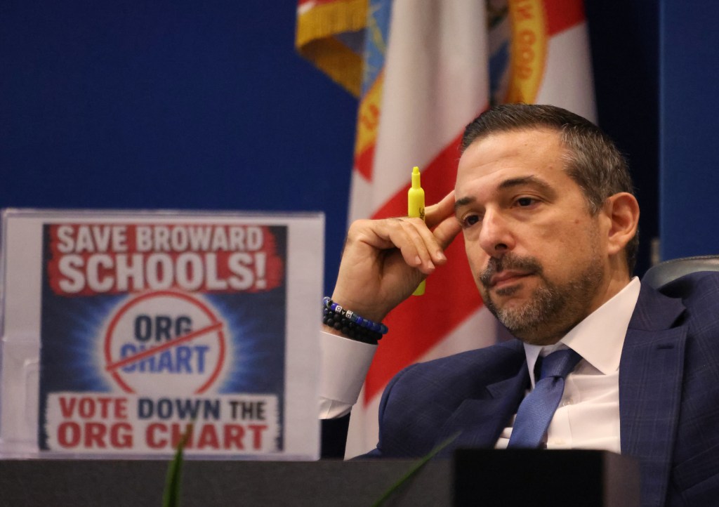 Most Broward School Board members support job-cutting plan