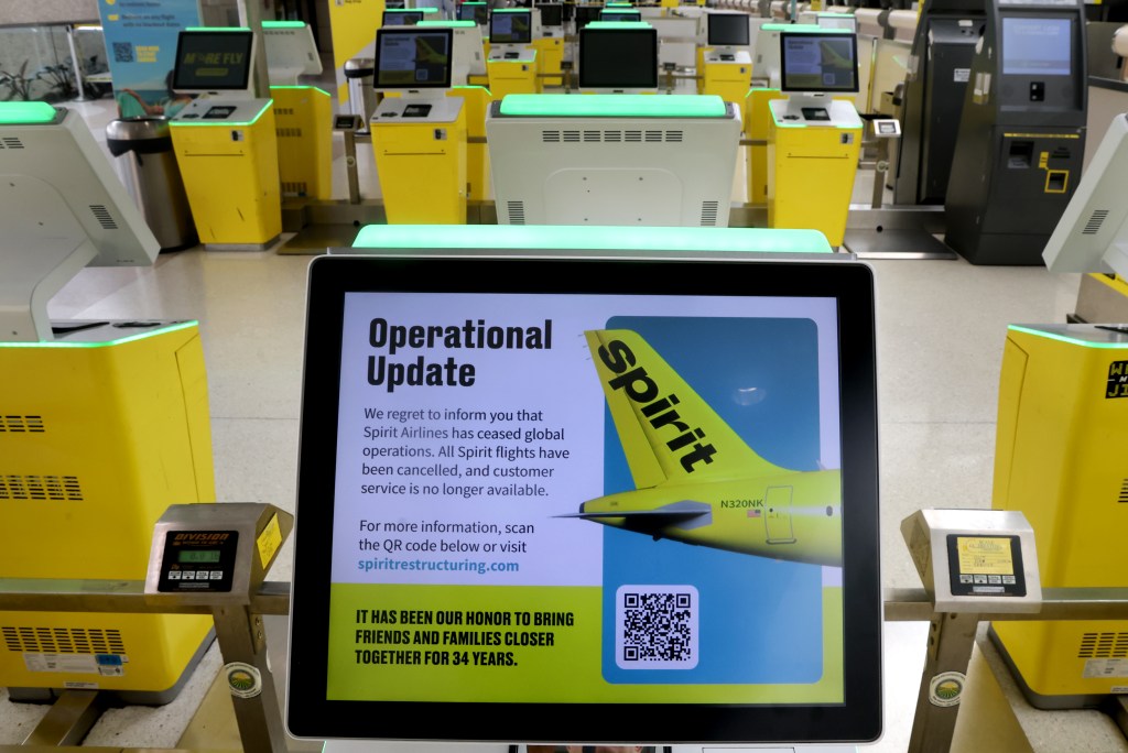 Spirit served millions of passengers at Fort Lauderdale airport. Who will do it now? – Sun Sentinel