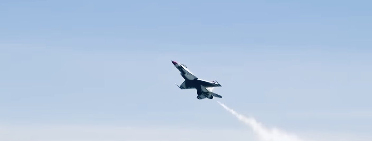 Thunderbirds Soar as Fort Lauderdale Beach Welcomes the Air Dot Show Spectacle