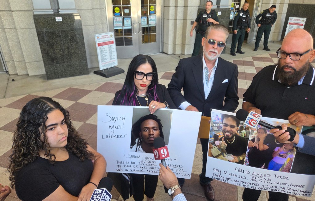 Orange manslaughter case delayed as suspect seeks new lawyer