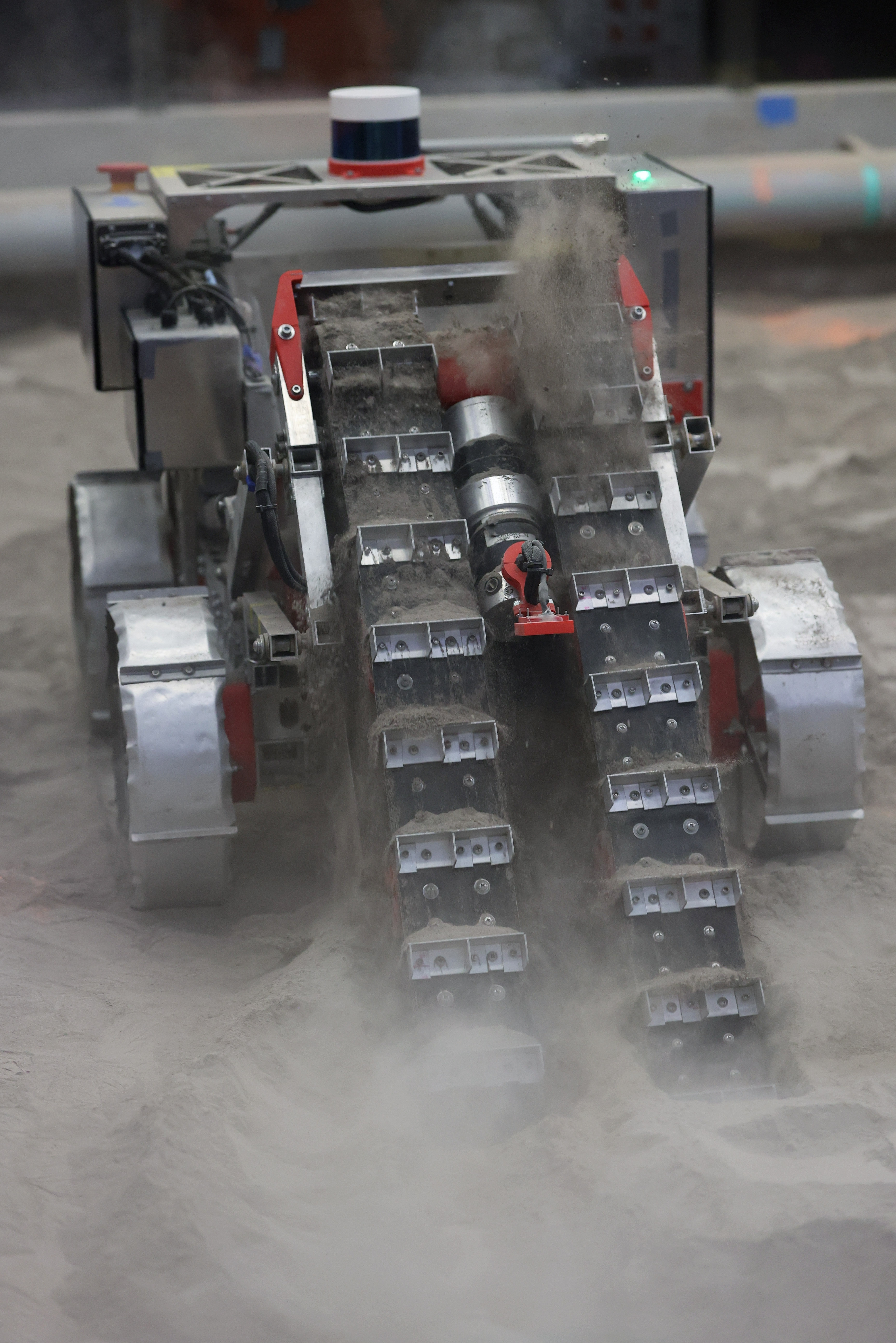 The University of Alabama robot digs during the Lunabotics Challenge...