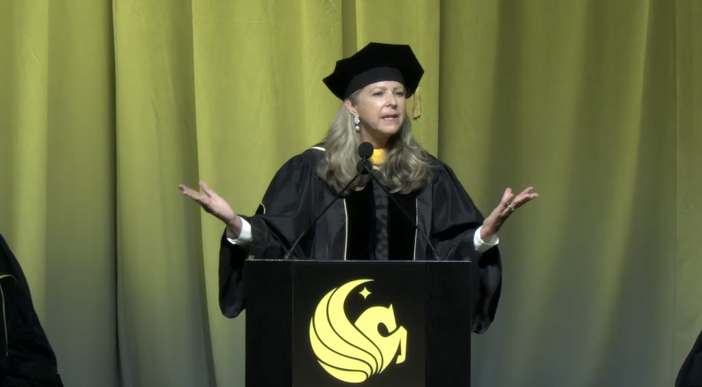 UCF graduates boo 'tone deaf' grad speaker who praised AI