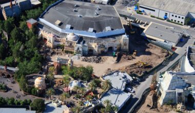 Columns & Arches Theming Removed from Lost Continent at Universal Islands of Adventure