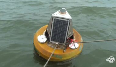 FAMU's Rattler Moji buoy gives Crawfordville oyster farmers real-time data