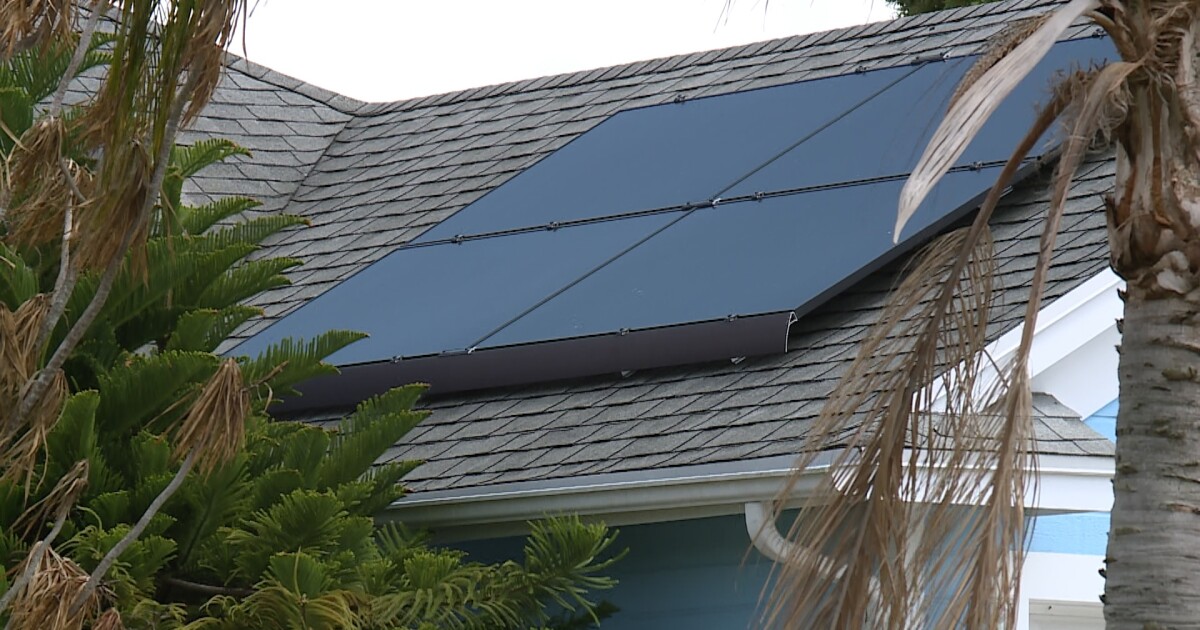 Families say solar panel promises left them trapped in costly 25-year loans