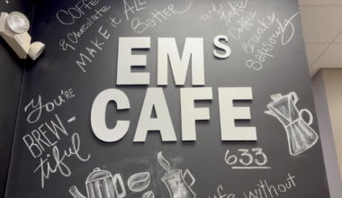 Veteran-owned Em's Cafe opens its doors in Quincy