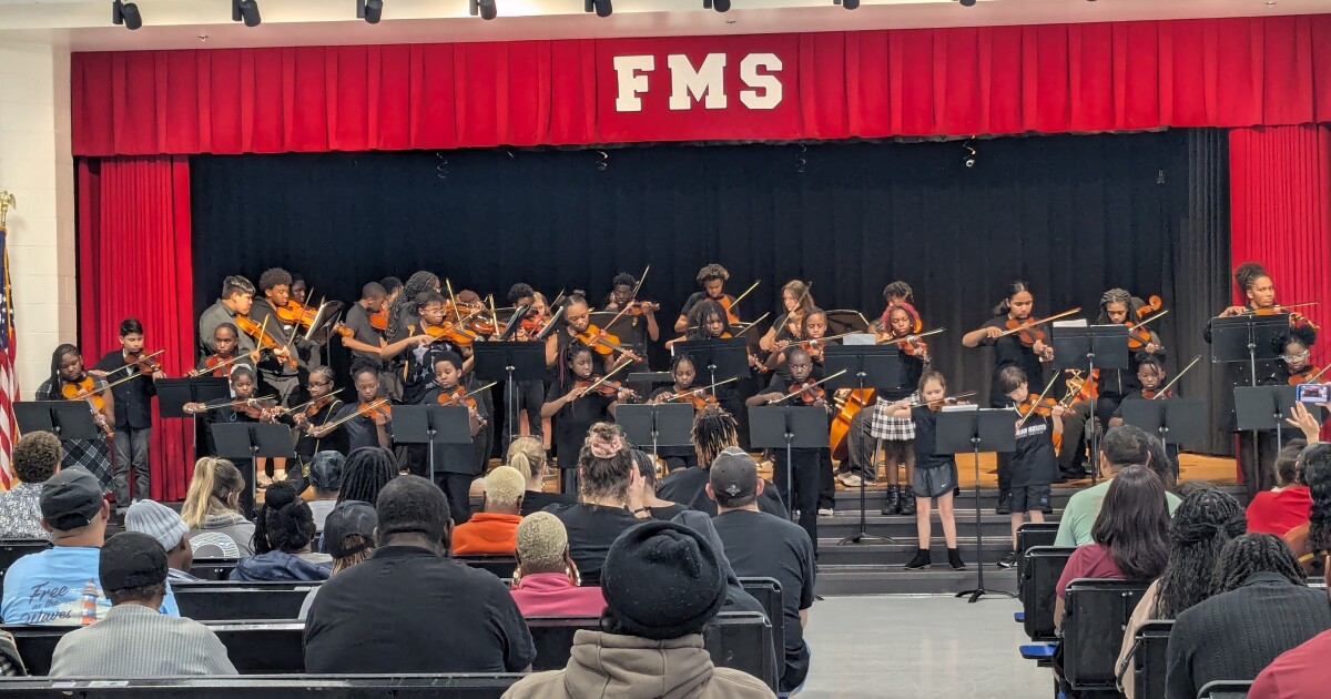 Leon County's Li'l Mozarts take the Fairview stage for a season finale