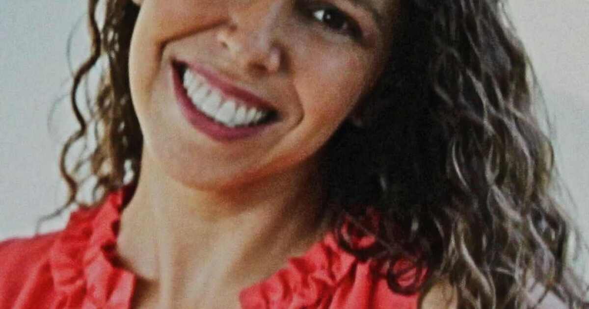 Fort Myers Theatre leaves with competition team for Junior Theatre Festival Europe | WGCU News