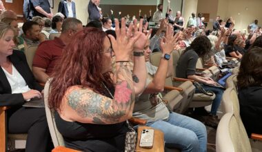 Budget cuts prompt packed board room, impassioned speakers at Lee County school board meeting | WGCU News