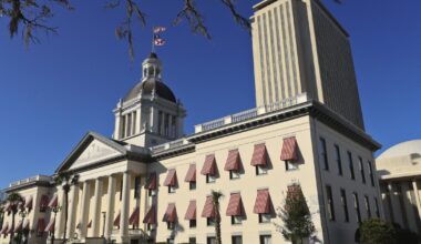 Florida budget agreement gets support from Republicans, opposition from Democrats