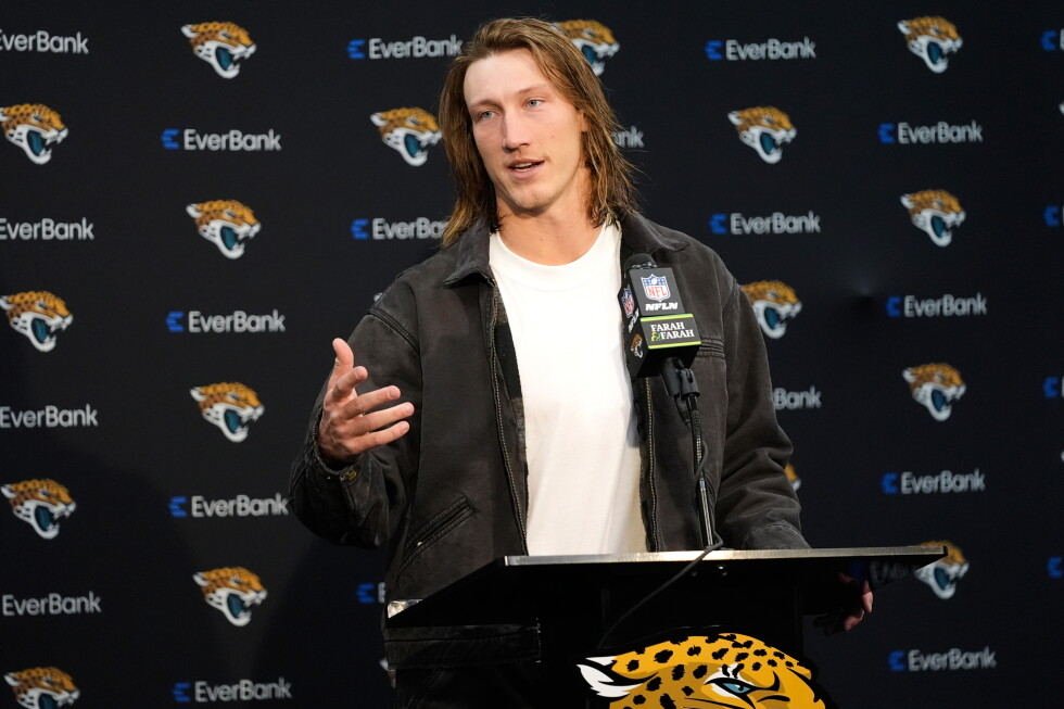 Jaguars QB Trevor Lawrence has no plans to cut his long locks despite team's deep fake video