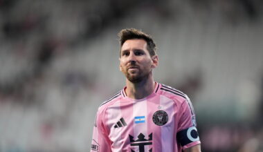 Messi leaves early, grabs at leg, Inter Miami rallies past Union 6-4