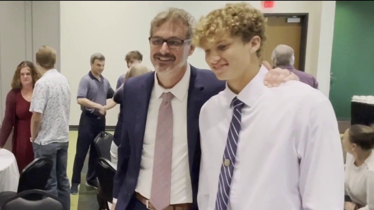 The teacher who inspired a St. Pete valedictorian