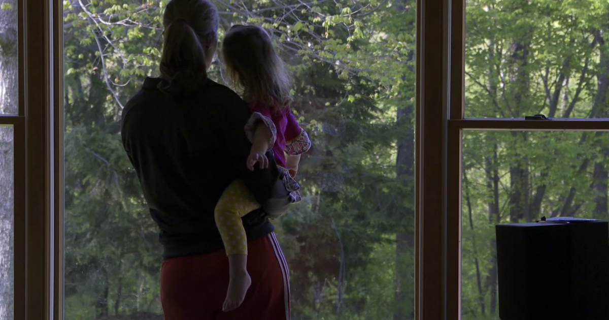 Calls to mental health hotline increasing on Mother's Day, Crisis Center says