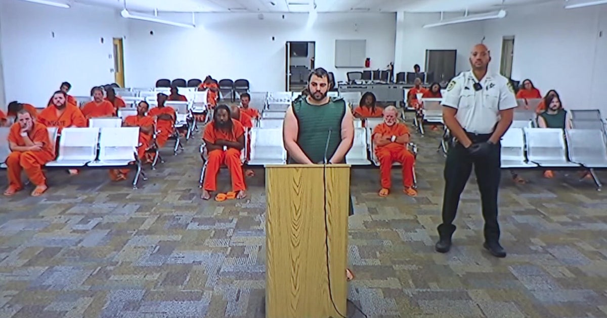 USF murders suspect being arraigned, State Attorney Suzy Lopez will argue Florida double murder case herself