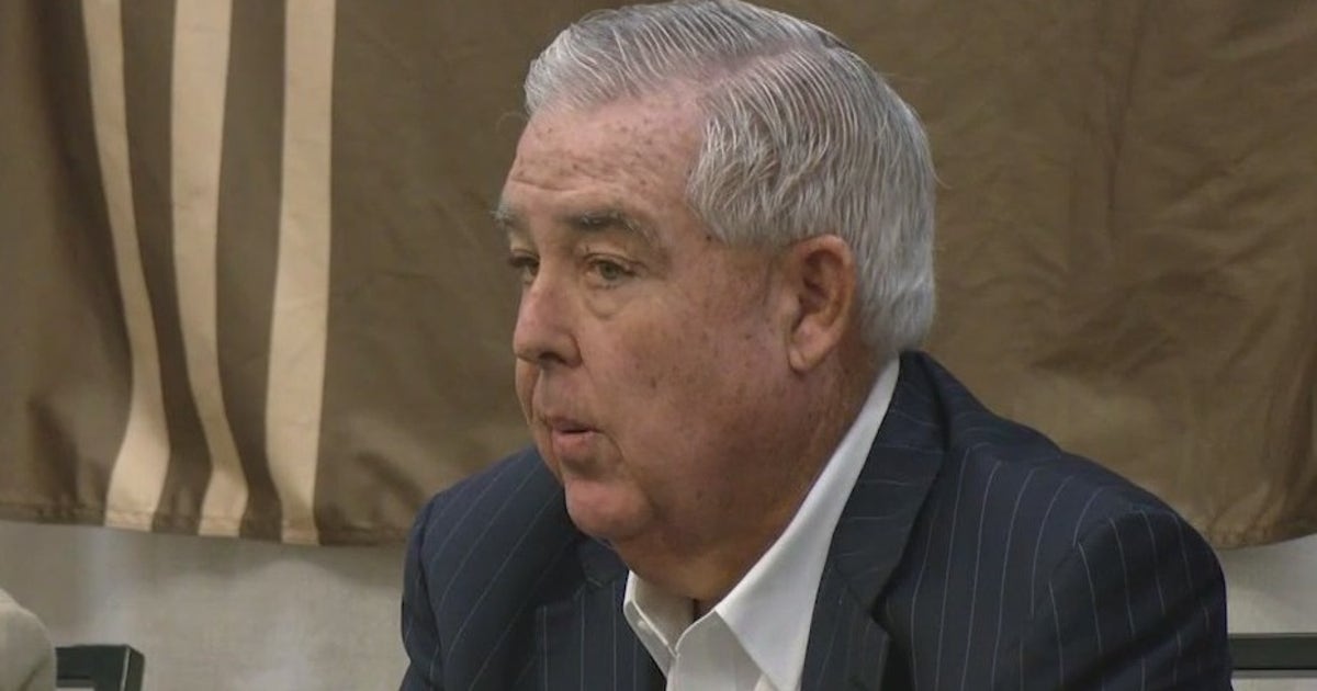 Florida attorney John Morgan offering $100K to name his new political party