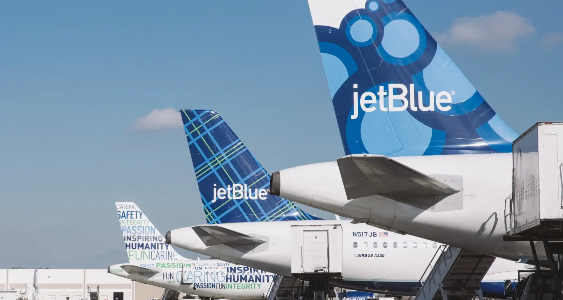 JetBlue Removes These 10 Routes While Expanding in Florida