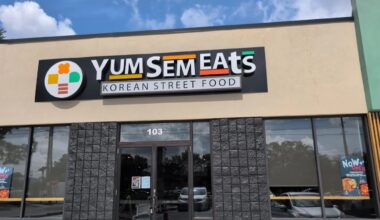 Front of Yumsem Eats in Tampa