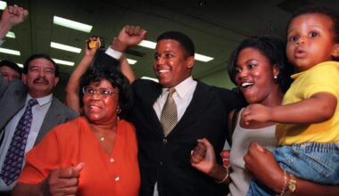 Kendrick Meek Jr. files to run in Florida’s 24th District