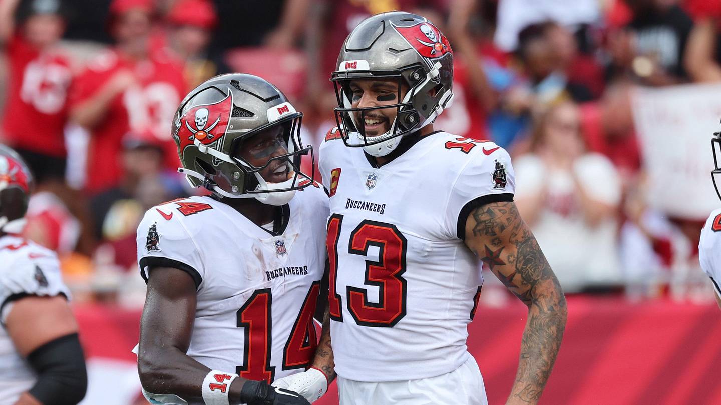 49ers Signing Mike Evans Away From Tampa Bay Stunned Chris Godwin