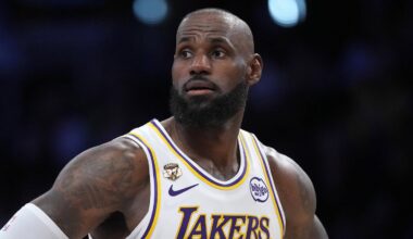 Los Angeles Lakers forward LeBron James (23) reacts  (Mandatory Credit: Kirby Lee-Imagn Images)