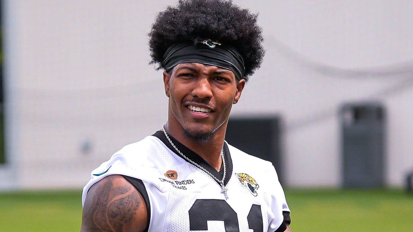 Jaguars corner back Christian Braswell (21) walks off the field after the Jaguars held their fourth OTA of the year, Monday June 1, 2026 at the Miller Electric Center in Jacksonville, Fla.