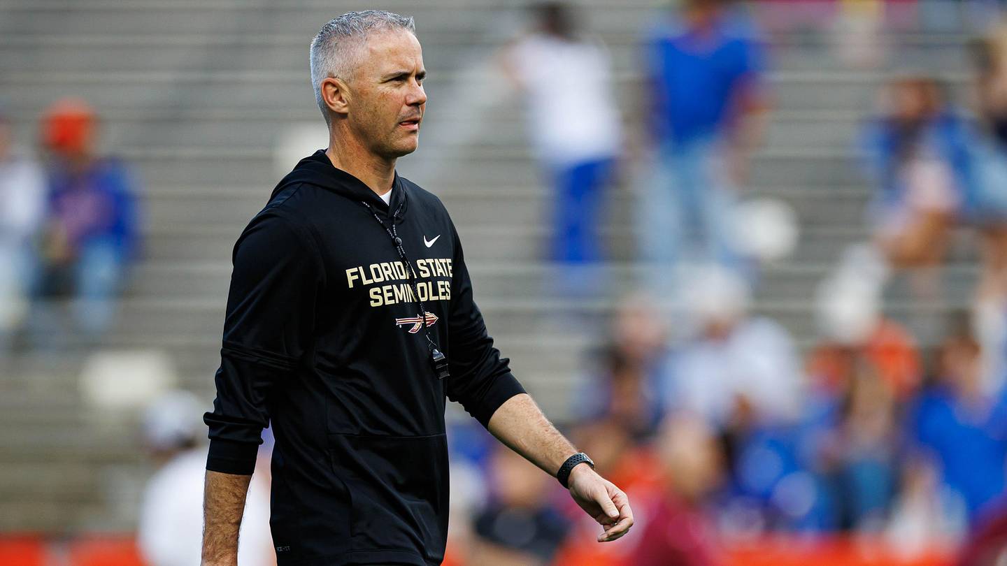 Florida State Seminoles head coach Mike Norvell