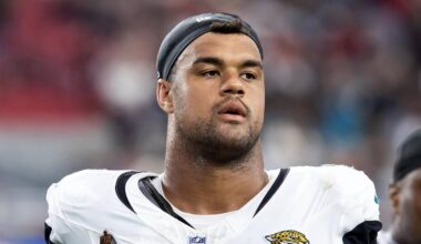 Nov 23, 2025; Glendale, Arizona, USA; Jacksonville Jaguars defensive tackle Arik Armstead (91) against the Arizona Cardinals at State Farm Stadium.