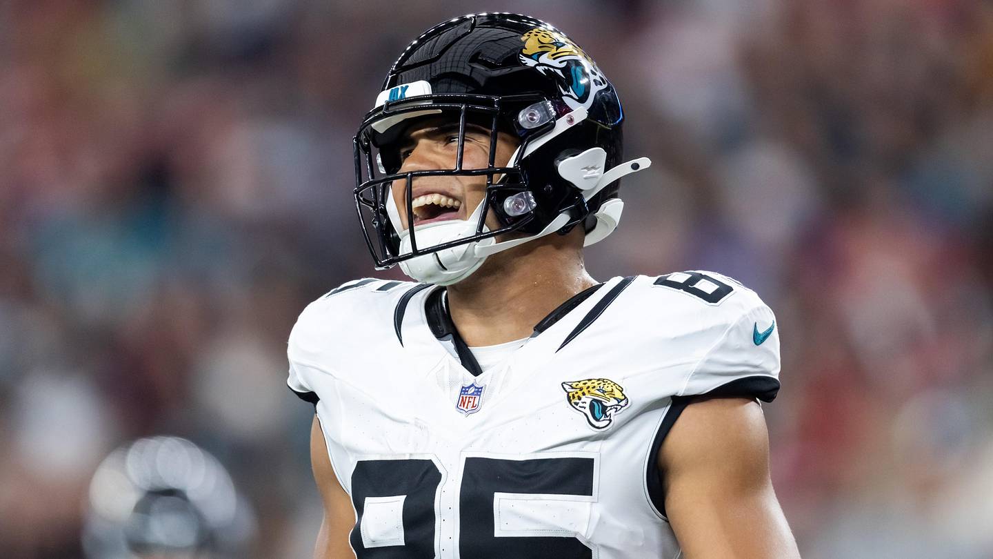 What Brenton Strange's Extension Means for Parker Washington, Nate Boerkircher