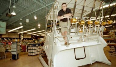 Fort Lauderdale’s West Marine seeks Chapter 11 protection