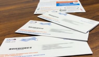 Fort Lauderdale man is concerned after receiving wrong mail containing voter ID cards - WSVN 7News | Miami News, Weather, Sports