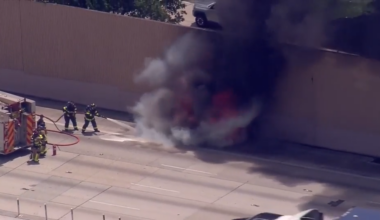 Car catches fire on I-95 in NW Miami-Dade, leading to NB lane closures near NW 95th St. - WSVN 7News | Miami News, Weather, Sports
