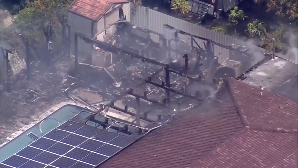 Crews put out 1st-alarm house fire in SW Miami-Dade; no injuries reported - WSVN 7News | Miami News, Weather, Sports