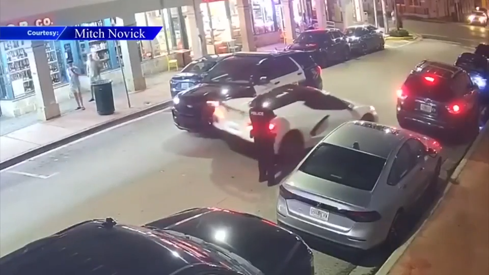 Video shows Corvette driver hitting police cruiser while fleeing South Beach traffic stop for allegedly blasting loud music - WSVN 7News | Miami News, Weather, Sports