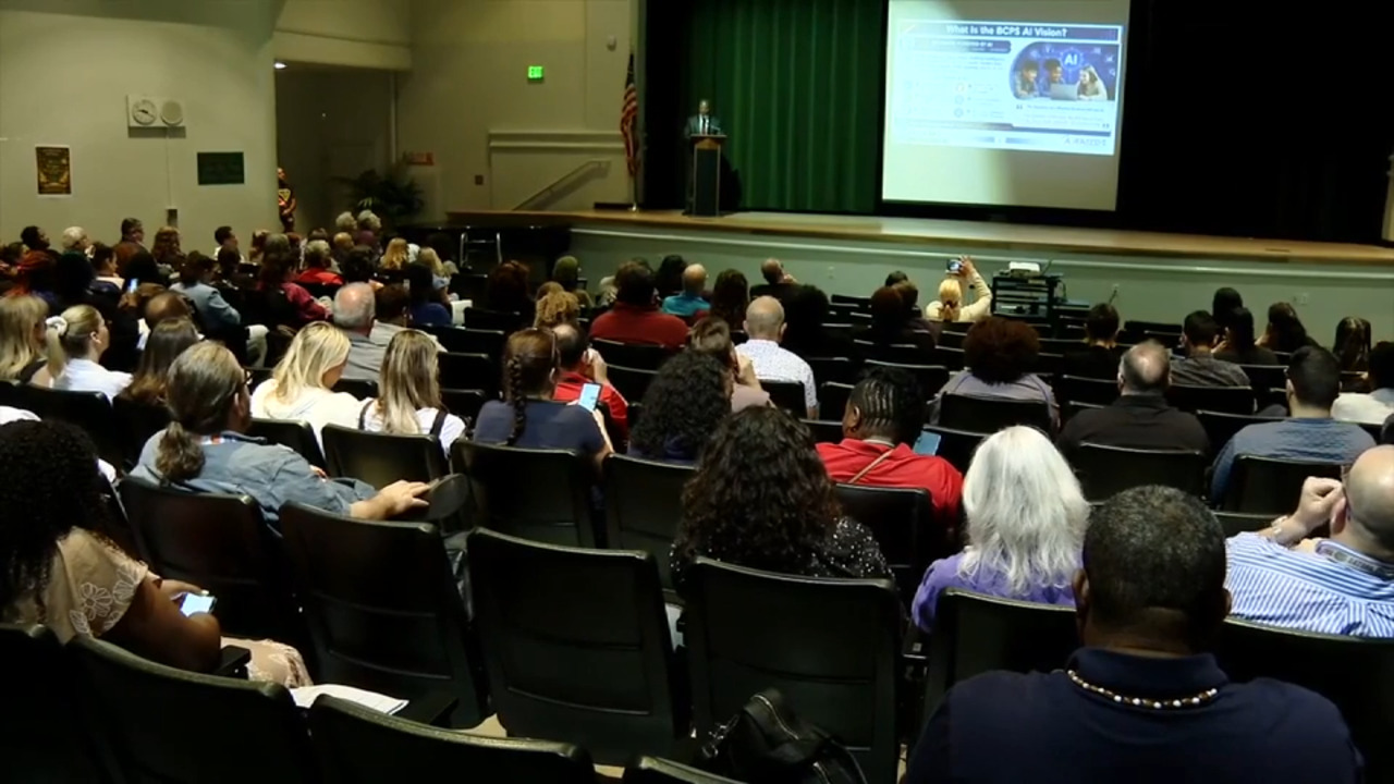 Broward schools hold event exploring AI’s role in education, preparing families for technological future - WSVN 7News | Miami News, Weather, Sports