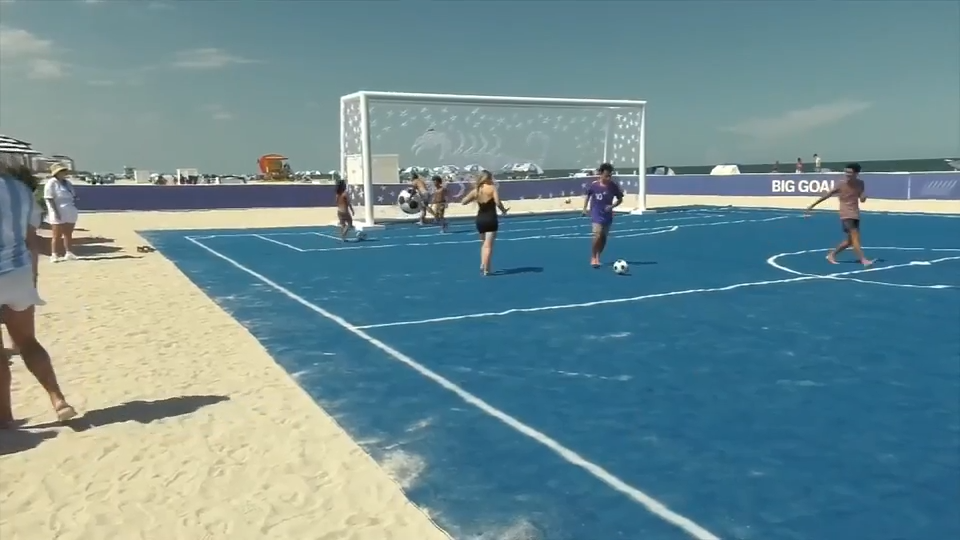 New art exhibition in Miami Beach combines world-class sports with ocean literacy - WSVN 7News | Miami News, Weather, Sports