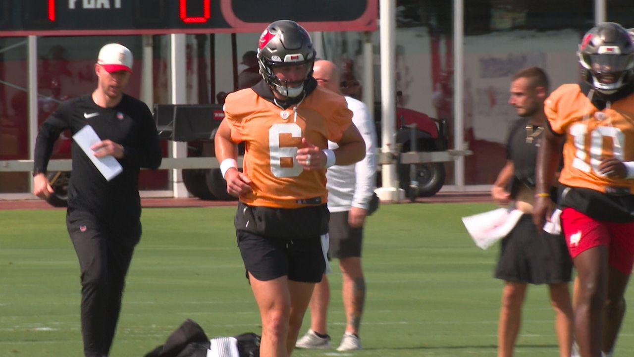 Quarterback Baker Mayfield gets work in during Tuesday's mini-camp practice. (Spectrum Sports 360/Katherine Smith)