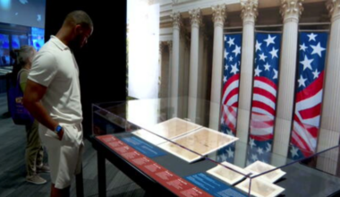 Freedom Plane National Tour opens at Museum of Miami showcasing historic documents - WSVN 7News | Miami News, Weather, Sports