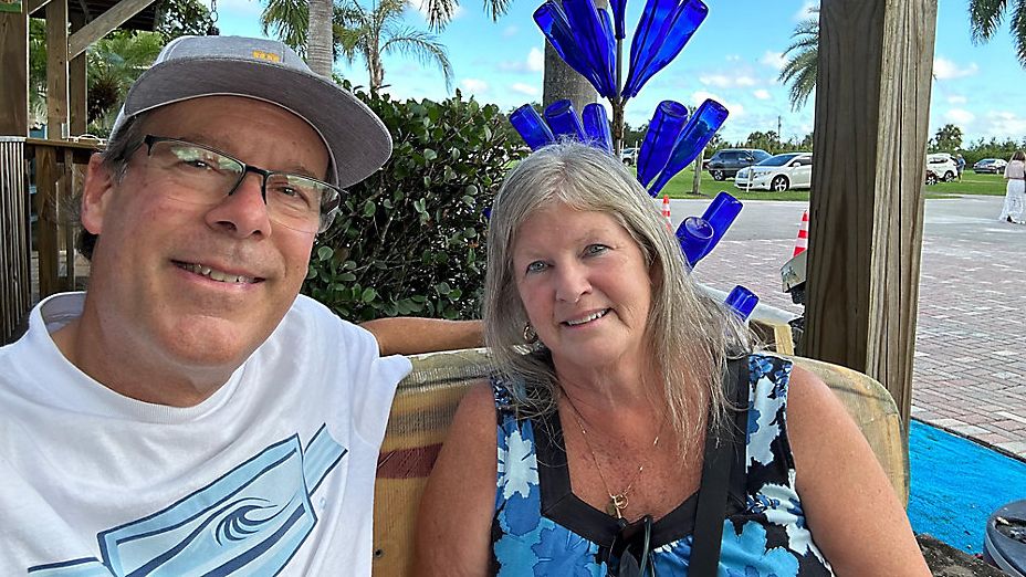 Lawsuit challenges HOA after three tourists murdered